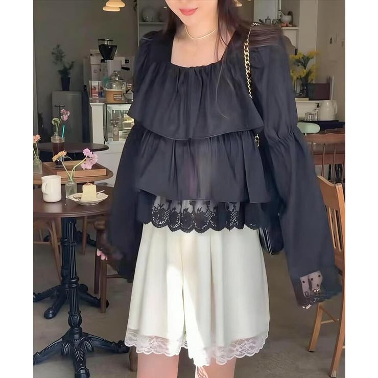 ブラック | スクエアネック レースヘム クロップドトップス | Bifrost