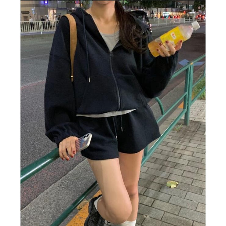 BRIEFING テックパーカー スカート、パンツ3点セット ジップアップ ニットパーカー ショートパンツ セット[品番
