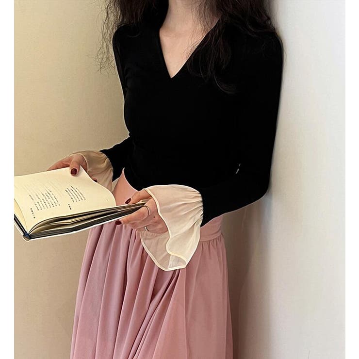 V ネック ベーシックトップス フレアカフス[品番：UZ000011146