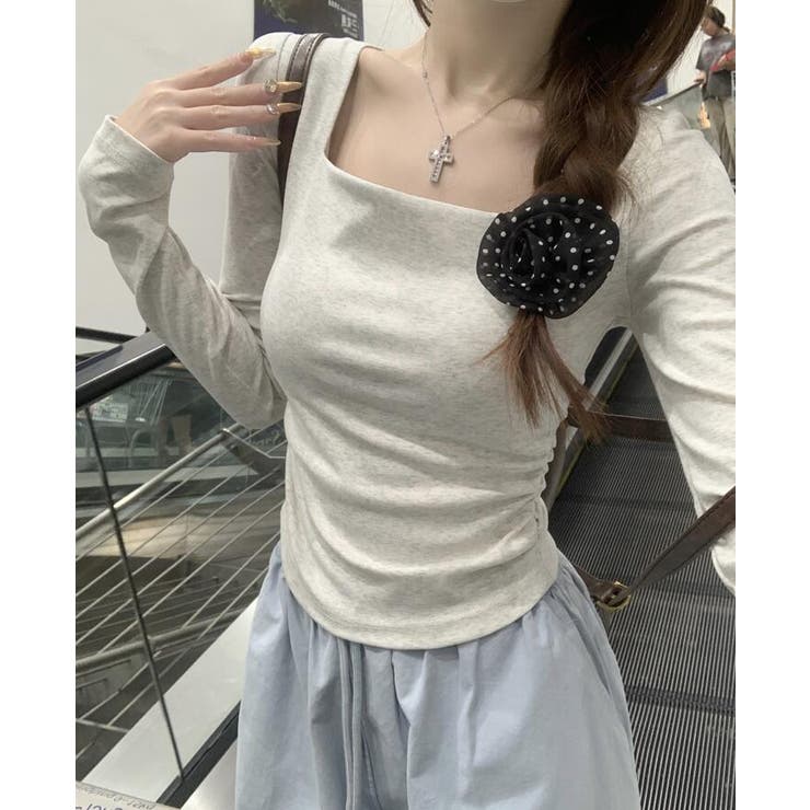 シルエットが美しいスクエアネックロングスリーブトップス | Bifrost | 詳細画像13