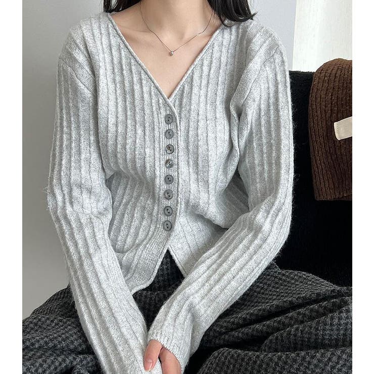 V ネックボタン付きニットカーディガン[品番:UZ000011321 V ネックボタン付きニットカーディガン[品番:UZ000011321
