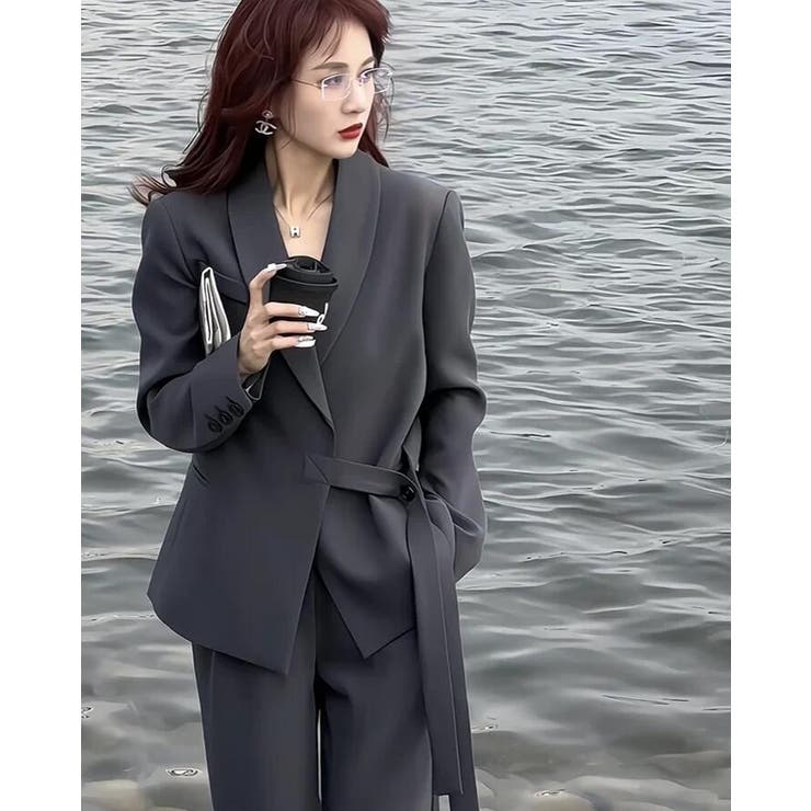 グレー | ウエストベルト付きスーツセット | Bifrost