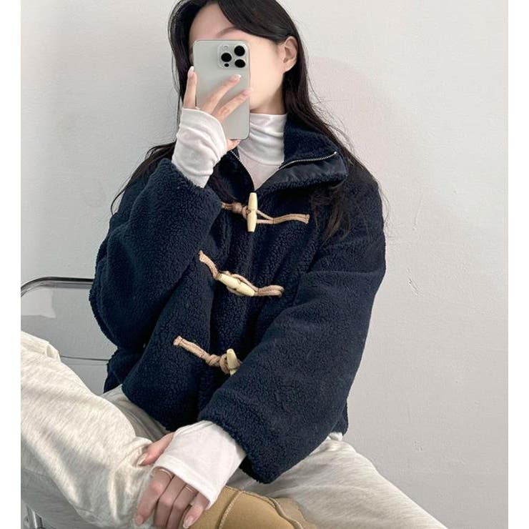 子羊の毛挟み綿に牛角ボタンのコート | Bifrost | 詳細画像14 