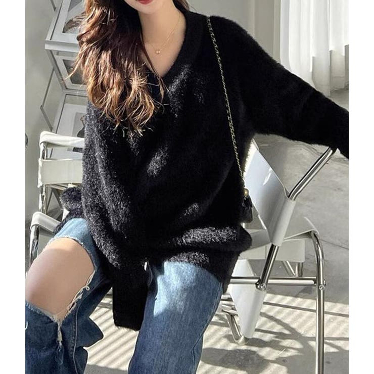 ふわふわ V ネックニットセーター オーバーサイズ[品番：UZ000011776