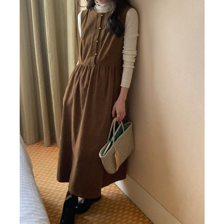 ブラウン | ボタンアクセントのキュートなノースリーブワンピース | Bifrost