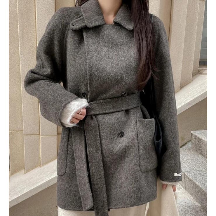 ダブルブレストデザインの上品なオーバーサイズコート | Bifrost | 詳細画像5 