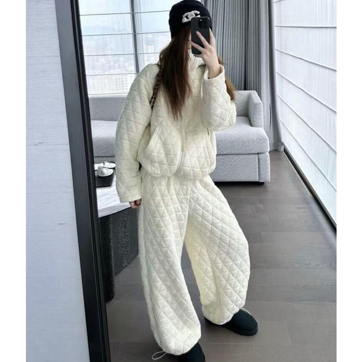 ベージュ | セットアップ | Bifrost