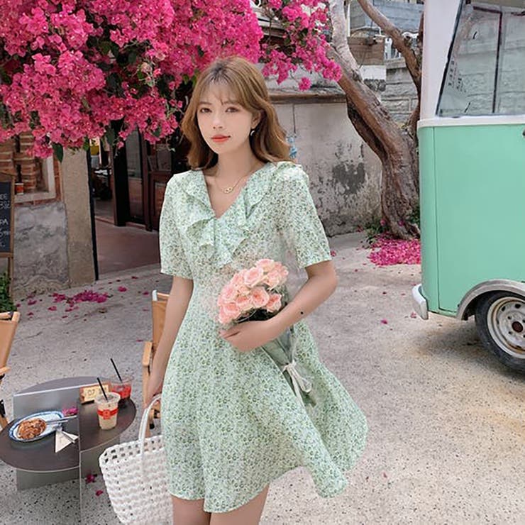 ☘️人気新作 ♡ Ted Baker せんし 花柄ひざ丈ワンピース 新品♡ 144