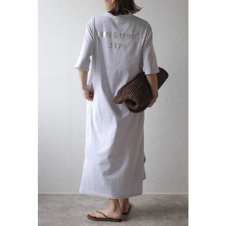 LIGHT-GRAY | バックナンバープリントTシャツワンピース 77-003816 | BONJOUR SAGAN