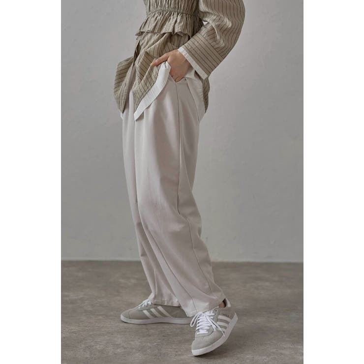 ECRU | twill curved slacks | BONJOUR SAGAN