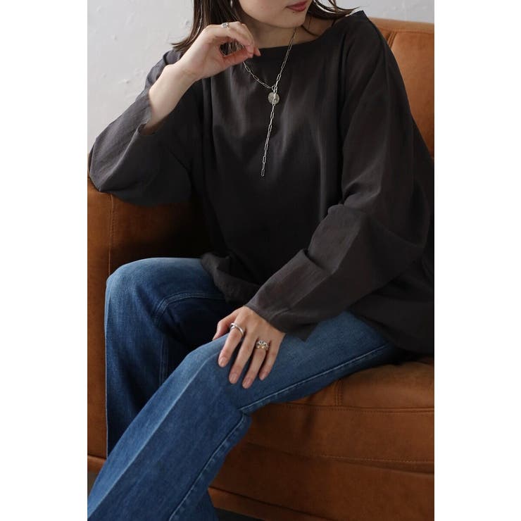 CHARCOAL-GRAY | シアークルーネックプルオーバーブラウス 77-004101 | BONJOUR SAGAN