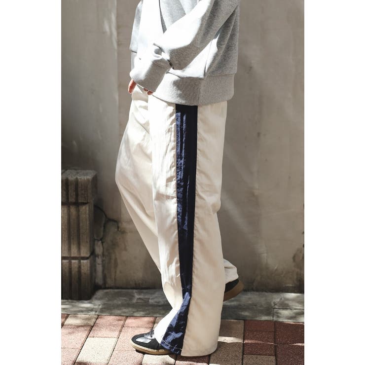 ECRU | 裾ドロストサイドラインナイロンパンツ 88-004233 | BONJOUR SAGAN