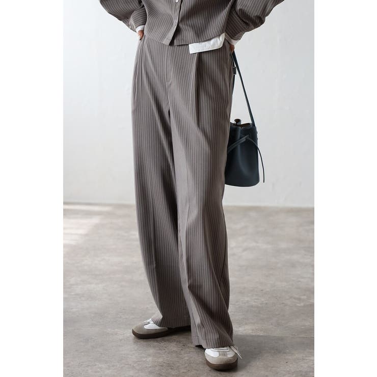 GRAY | ピンストライプタックワイドパンツ 88-004276 | BONJOUR SAGAN