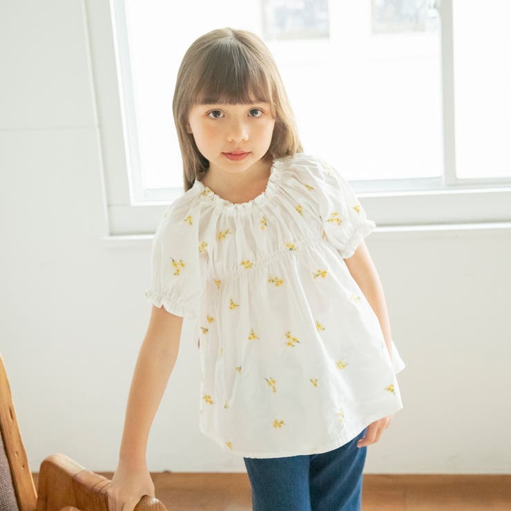 オフホワイト | 【おそろい】花刺しゅうブラウス キッズ 女の子 | ブランシェス