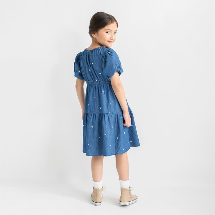 【おそろい】ハート刺しゅうデニムワンピース | ブランシェス | 詳細画像17 