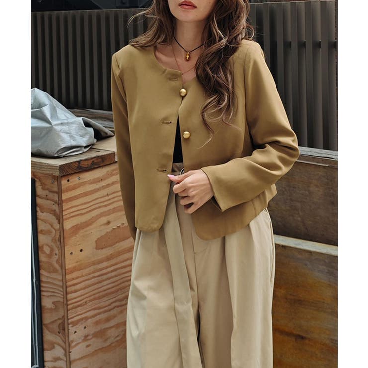 ベージュ | ノーカラーショートジャケットesutoreja アウター スタイルアップ | BUYSENSE