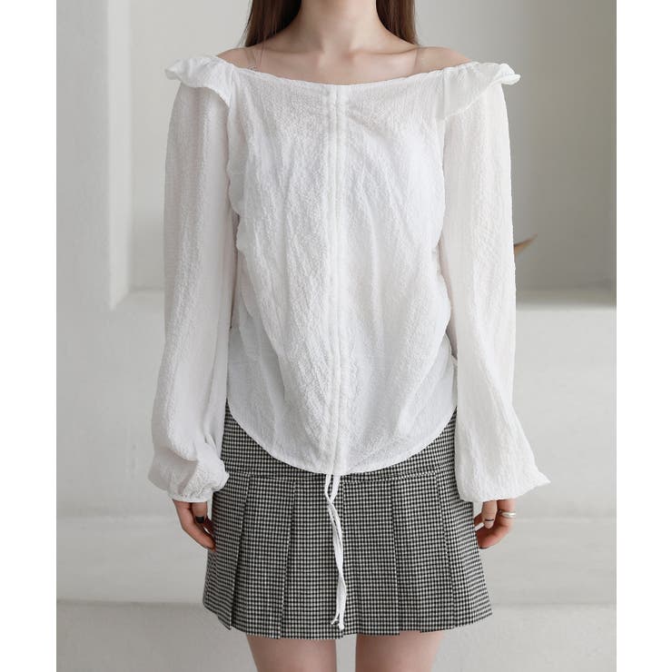 涼しいシアサッカー素材の肩フリルシャーリングブラウス | by muni:r | 詳細画像11 