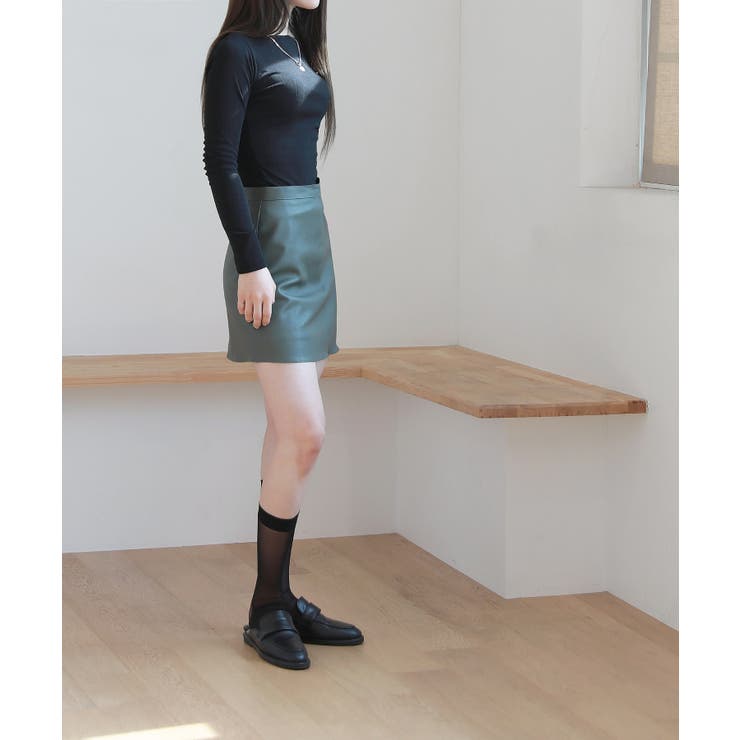 ユニークバックポイントツイストTシャツ | by muni:r | 詳細画像2 