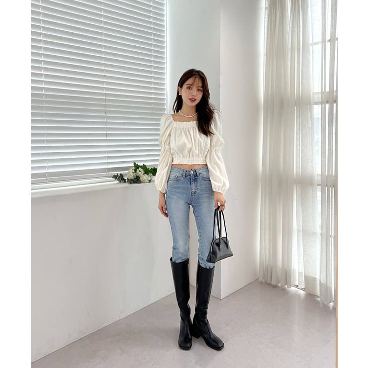 パフショルダースクエアネッククロップドブラウス | by muni:r | 詳細画像10 