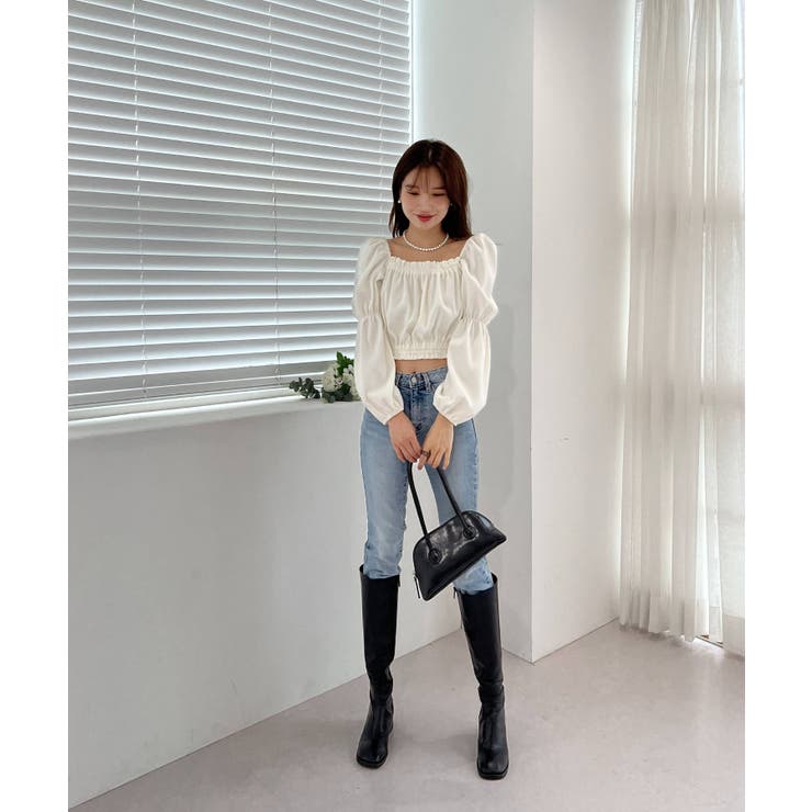 パフショルダースクエアネッククロップドブラウス | by muni:r | 詳細画像15 