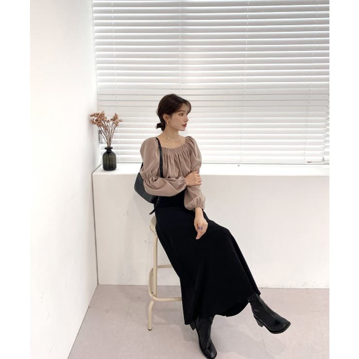 パフショルダースクエアネッククロップドブラウス | by muni:r | 詳細画像42 