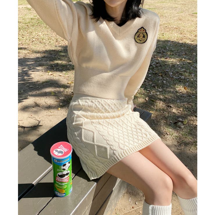 ワッペン刺繍Vネックニット | by muni:r | 詳細画像8 