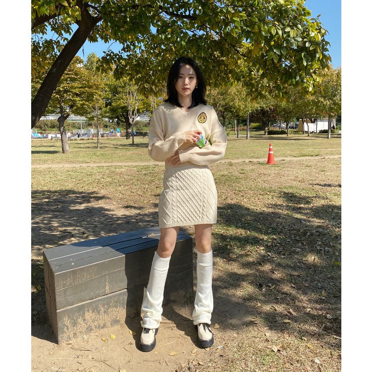 ワッペン刺繍Vネックニット | by muni:r | 詳細画像9 