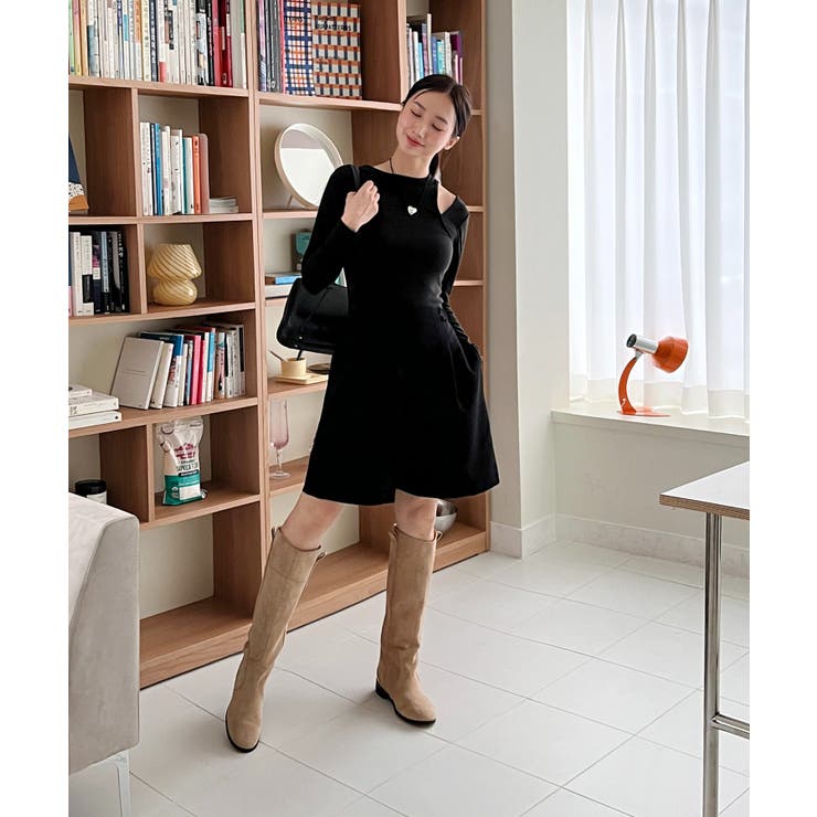 スリムフィットショルダースリットロングTシャツ 2023 FW | by muni:r | 詳細画像7 