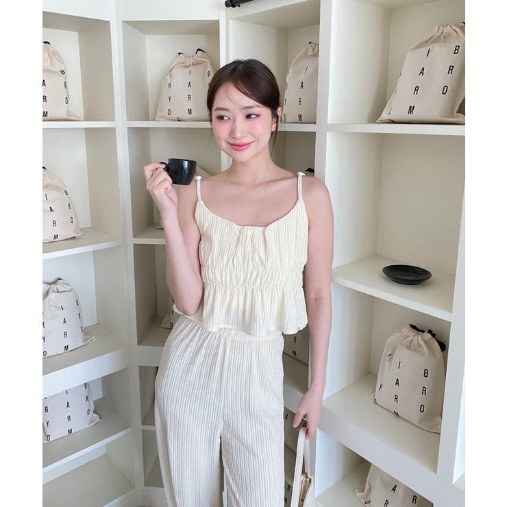 プリーツキャミブラウス＋パンツセットアップ[品番：FROW0001427]｜by  