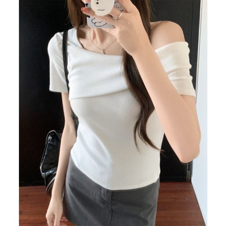 アンバランスオフショルダー半袖Tシャツ | by muni:r | 詳細画像2 