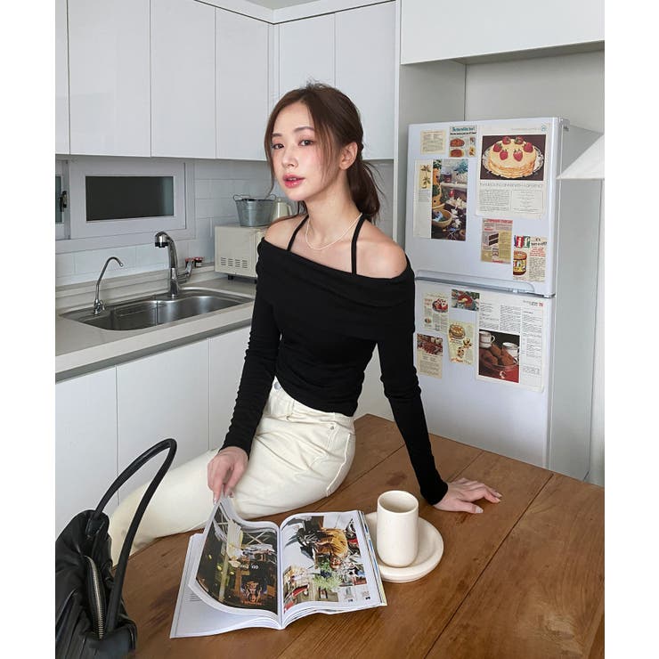 スリットオフショルダーストラップロングTシャツ | by muni:r | 詳細画像3 