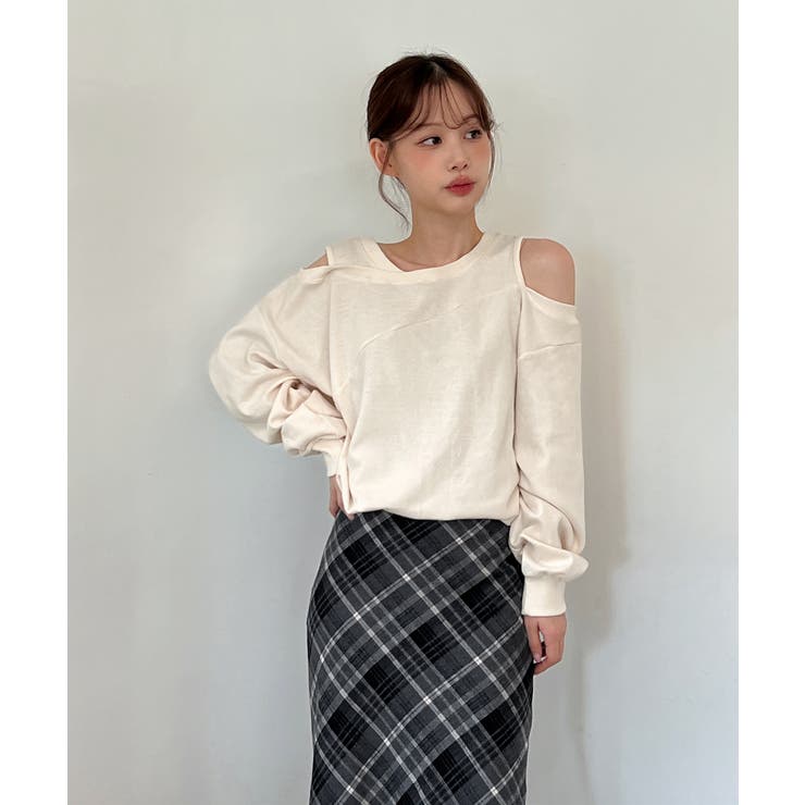 【着用動画あり 4色展開】ショルダーカットアウトスウェット 2025 | by muni:r | 詳細画像19 