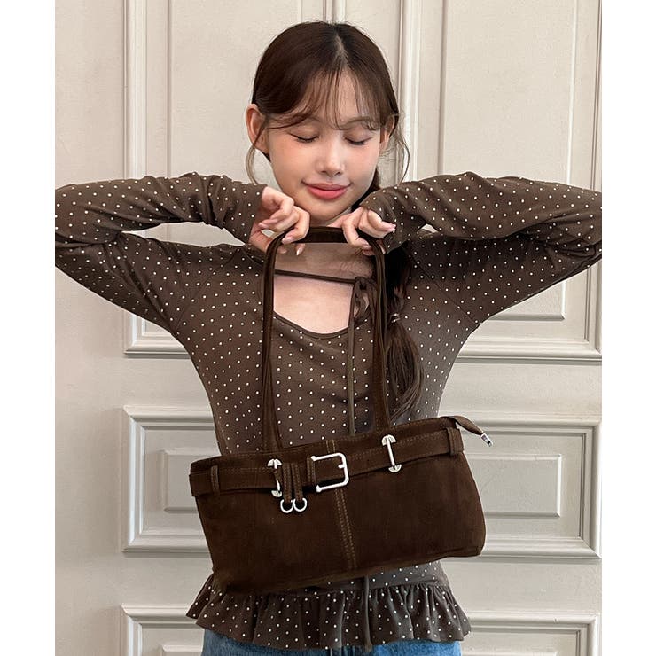 【着用動画あり 2色展開】バックルスウェードショルダーバッグ 2025 | by muni:r | 詳細画像7 