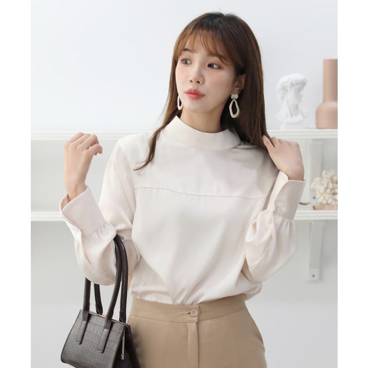 バンドカラー パフ袖 サテンブラウス | by muni:r | 詳細画像1 