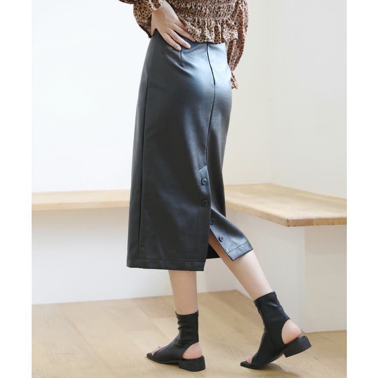 ブラック | バックデザイン スカート | by muni:r