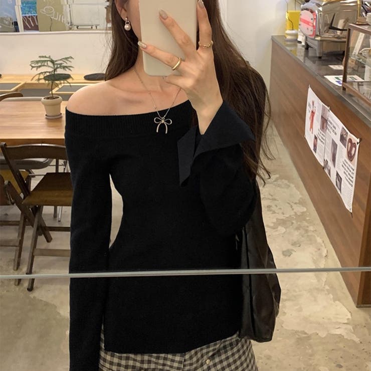 オフショルダートップス 長袖 ニットトップス | Carpe diem | 詳細画像7 