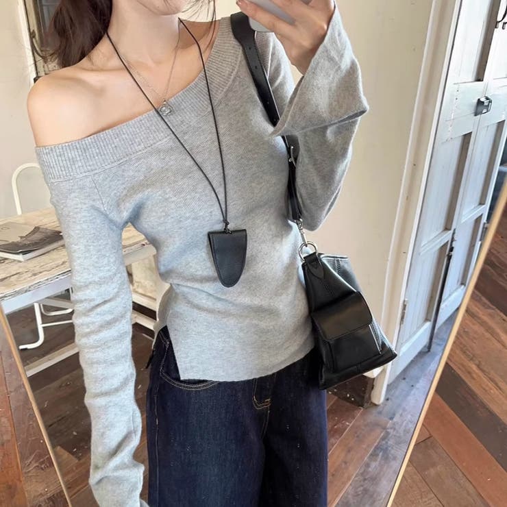 オフショルダートップス 長袖 ニットトップス | Carpe diem | 詳細画像2 