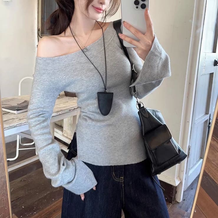 オフショルダートップス 長袖 ニットトップス | Carpe diem | 詳細画像4 