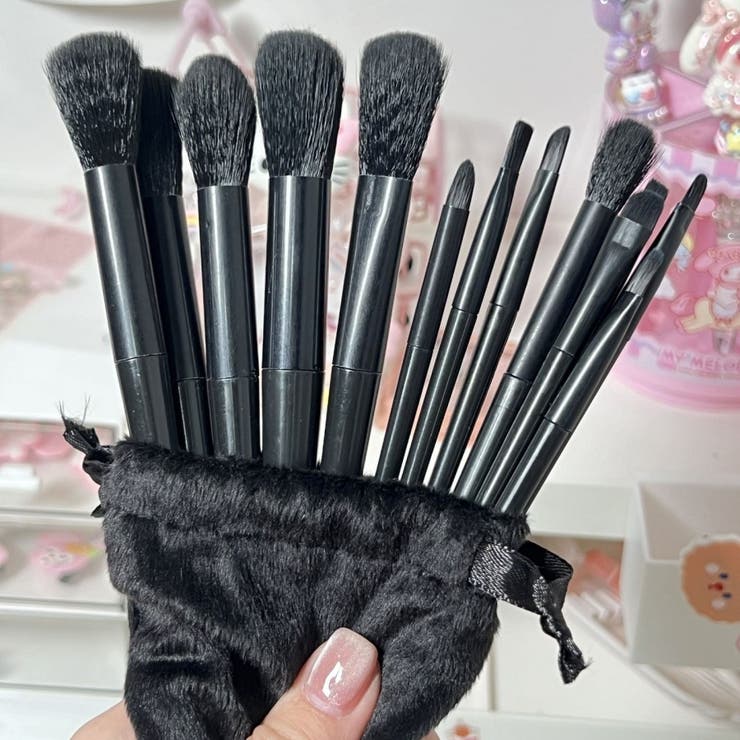 ブラック | メイクブラシ13本セット 収納ポーチ付き | Carpe diem