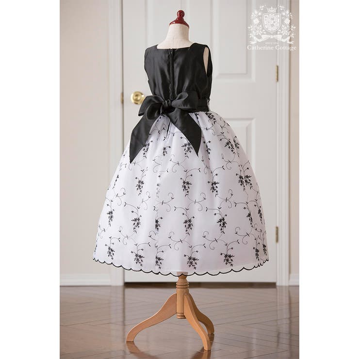 女の子用ドレス 子どもドレス 黒刺繍ドレス[品番：CATK0000558