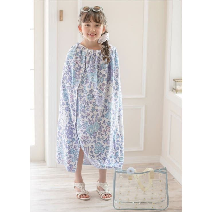女の子 ラップタオル プール | Catherine Cottage | 詳細画像24 