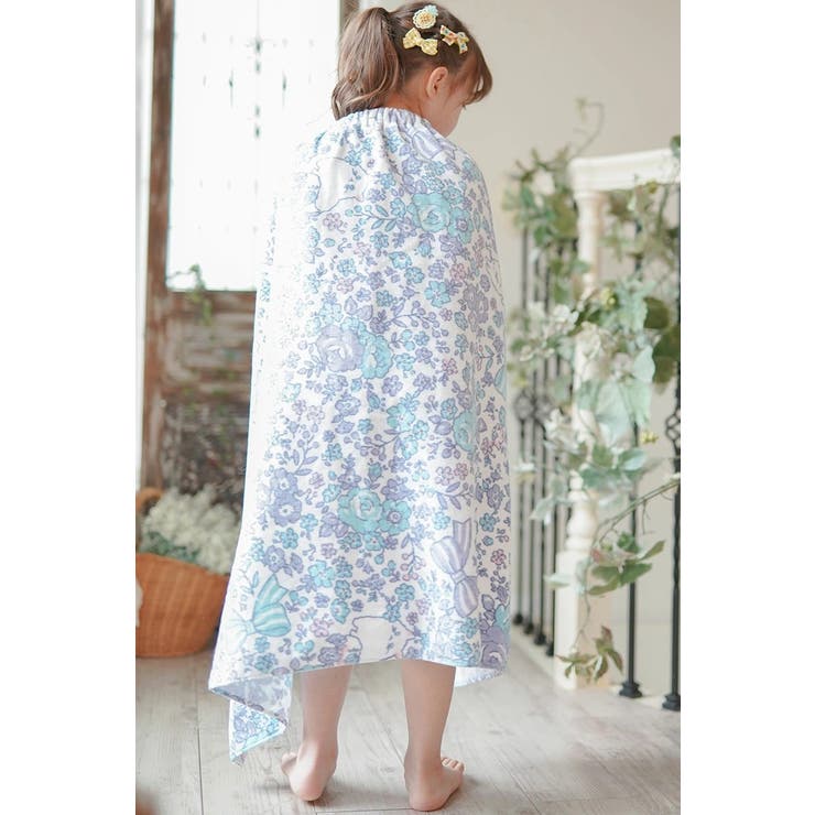 女の子 ラップタオル プール | Catherine Cottage | 詳細画像19 