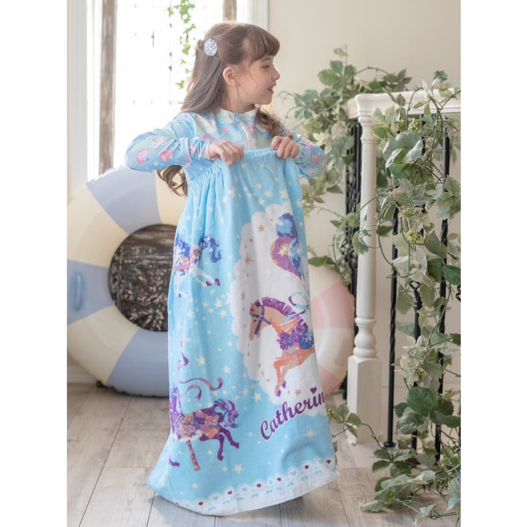 女の子 ラップタオル プール | Catherine Cottage | 詳細画像15 