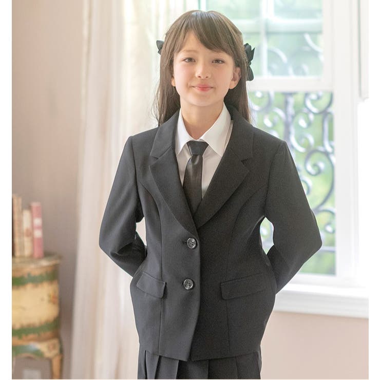リボンとネクタイ付き 5点セット 女の子 卒業式スーツ[品番