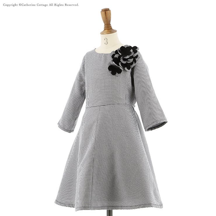 花コサージュ付き フォーマル千鳥格子七分袖ワンピース 品番 Catk Catherine Cottage キャサリンコテージ のキッズ ファッション通販 Shoplist ショップリスト