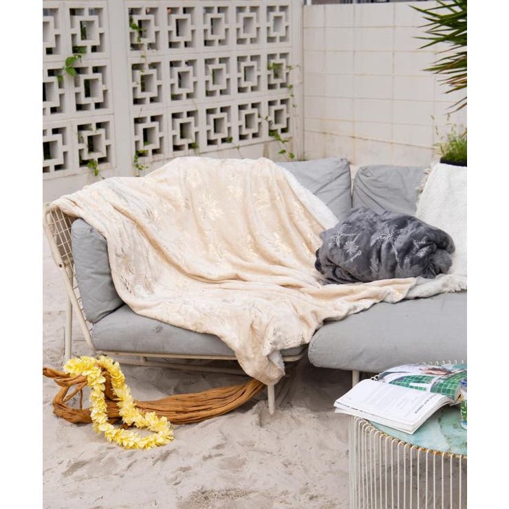 ホワイト | 【カヒコ】【裏ボア】ニウココブランケットL | アミナコレクション 