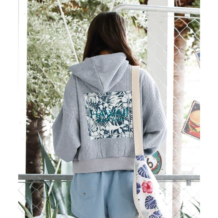 グレー | 【カヒコ】フイナハフーディー | アミナコレクション 