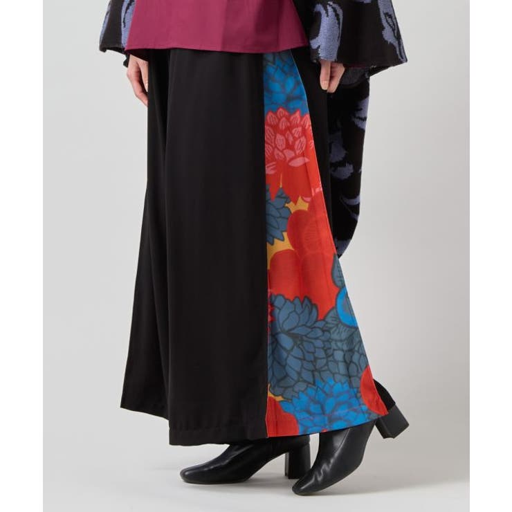 ブラック | 【カヤ】花盛り八掛袴風ワイドパンツ | アミナコレクション 