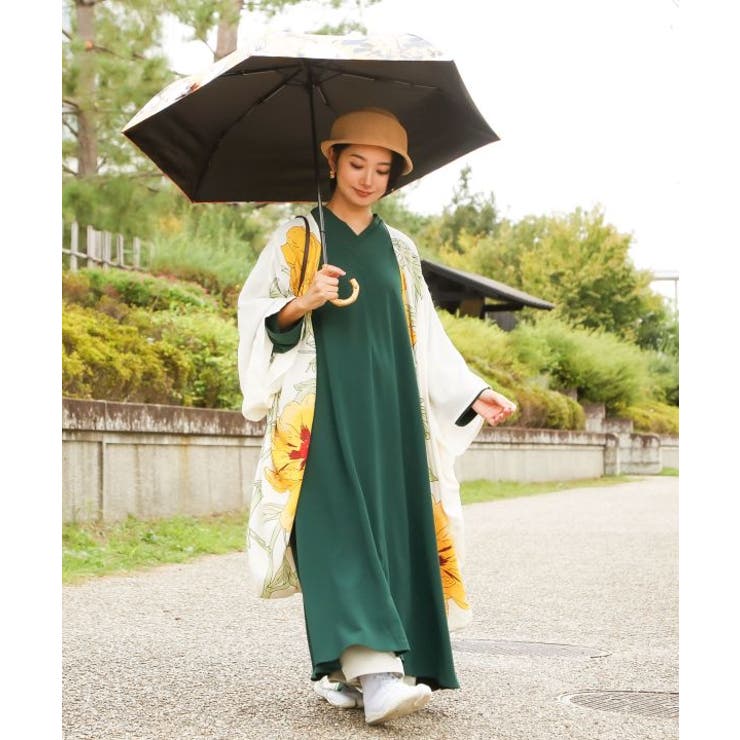 【カヤ】花便り折りたたみ日傘【晴雨兼用・遮光性99.99%】 | アミナコレクション  | 詳細画像1 