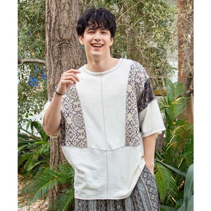 ホワイト | 【チャイハネ】カジナツメンズトップス | アミナコレクション 